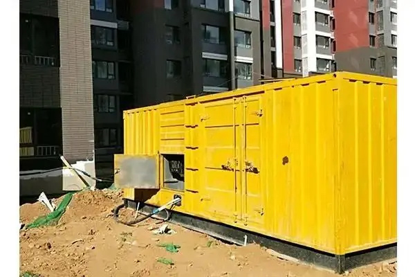 揭西发电机租赁中燃油压力过低会对发动机的哪些部件造成损坏？